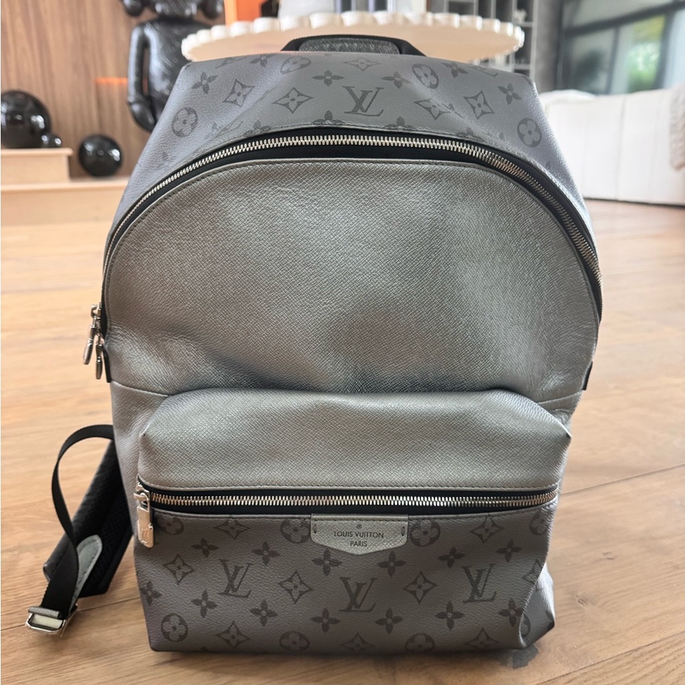 Louis Vuitton Gray Monogram Men's Backpack